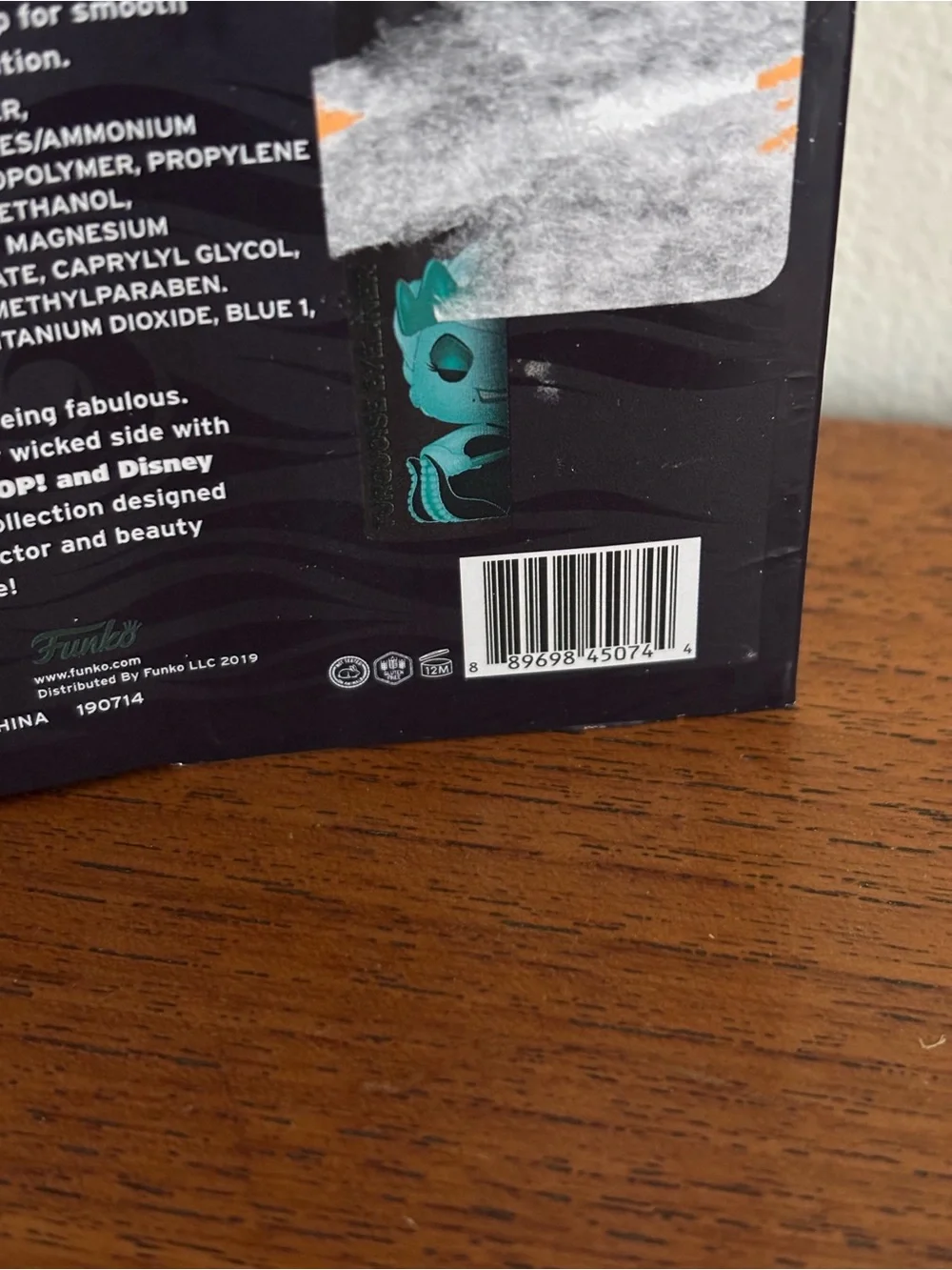 Funko pop disney villains Ursula eyeliner in box